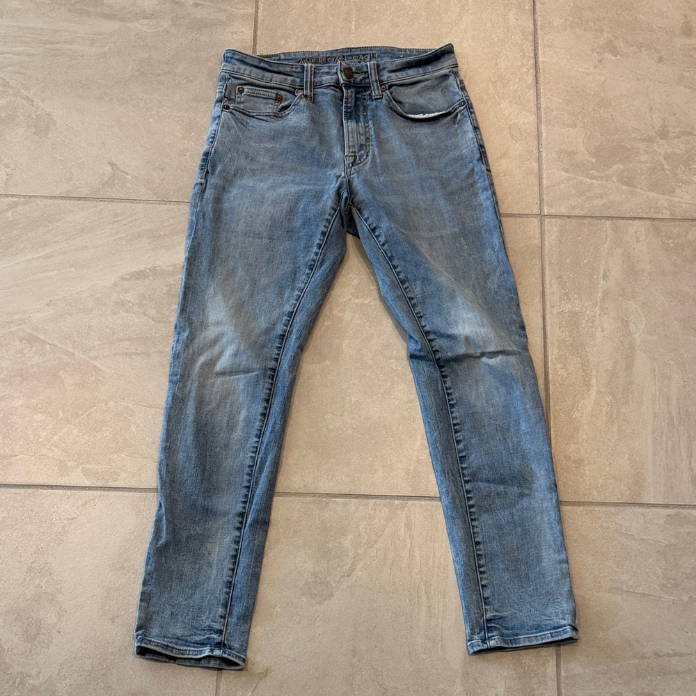 American Eagle Outfitters Men's Slim Straight Light Blue Jeans